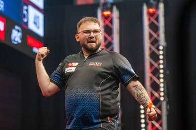 Greaves mit 9-Darter bei deutschem Triumph