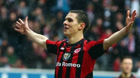 Eintracht Frankfurt v Eintracht Braunschweig - Bundesliga