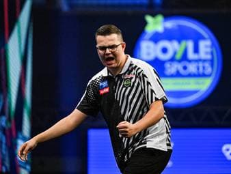 Historischer Darts-Titel in Dortmund