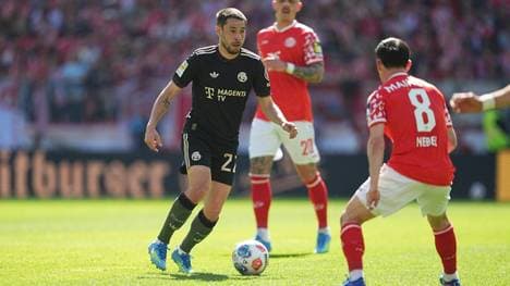 Fällt verletzt aus: Raphael Guerreiro (l.)