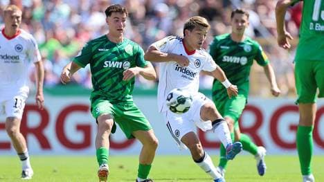 Trifft beim Pflichtspieldebüt: Neuzugang Ritsu Doan (r.)