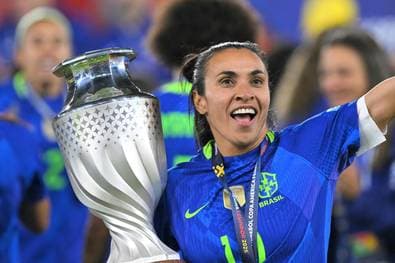 Heim-WM: Brasilien hofft auf Marta