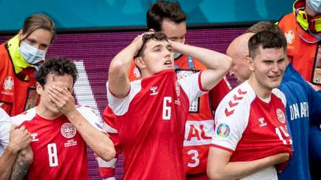 Die dänischen Nationalspieler sprachen mit Christian Eriksen vor der Spiel-Fortsetzung gegen Finnland