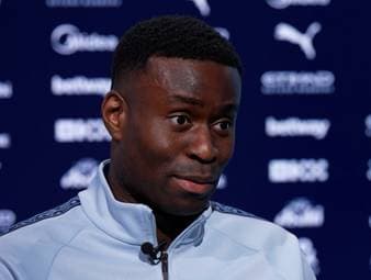 Marc Guehi ist zu Manchester City gewechselt. Vor seinem Transfer zu den Skyblues wurde der Engländer auch mit dem FC Bayern in Verbindung gebracht.