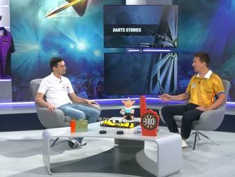Basti Schwele und Robert Marijanovic präsentieren die Darts Stories der WM 2014.