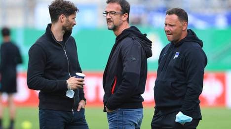 Für Hertha BSC läuft die Bundesliga-Saison bisher nicht nach Wunsch, Pal Dardai (r.) wackelt angeblich