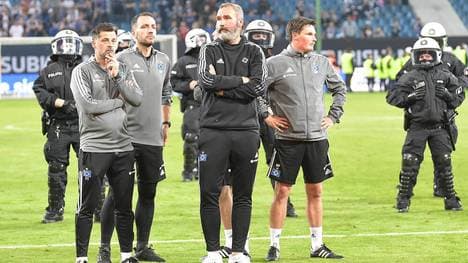 HSV-Trainer Tim Walter war nach dem Scheitern in der Relegation niedergeschlagen