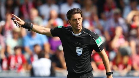 Schiedsrichter Manuel Gräfe kritisiert die deutschen Schiri-Bosse 