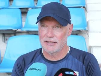 Bochums Cheftrainer, Uwe Rösler, lobt das bisherige Auftreten der Engländer bei dieser WM. Doch nicht nur die Spieler der Three Lions, sondern auch ihr deutscher Trainer Thomas Tuchel bekommen Lob von Rösler.