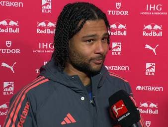 Jamal Musiala kehrt nach langer Verletzungspause für den FC Bayern gegen RB Leipzig zurück. Vincent Kompany und Serge Gnabry freut das besonders. 