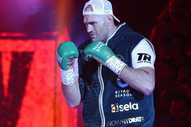 Fury verkündet Comeback im April