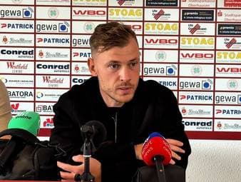 Sensations-Transfer in der Regionalliga West: Max Meyer kehrt zu Rot-Weiß Oberhausen zurück. Auf einer Pressekonferenz erklärt er seinen Wechsel.