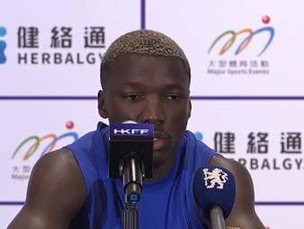 Moisés Caicedo schwärmt von Mittelfeldpartner Enzo Fernández und wünscht sich, dass der Argentinier Chelsea auch in der kommenden Saison treu bleibt.
