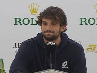 Valentin Vacherot schafft beim ATP-Turnier in Shanghai die Sensation und schlägt seinen Cousin Arthur Rinderknech im Finale. Nach dem Match zeigt sich der Monegasse emotional berührt.