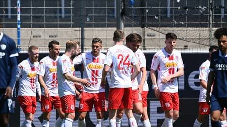 Regensburg nimmt personelle Umstrukturierungen vor