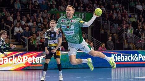 Mit Berlin im Viertelfinale: Mathias Gidsel (vorne)