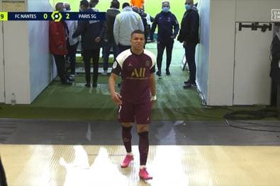 Nächster Superstar-Ausfall? Hier wird Mbappé unter Schmerzen ausgewechselt