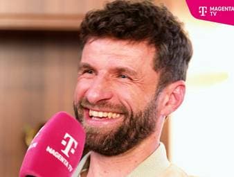 Thomas Müller, Mats Hummels und Jürgen Klopp sind TV-Experten bei für die WM bei MagentaTV. Vor allem auf die Diskussionen und den Austauscht mit Jürgen Klopp freut sich Müller besonders. 