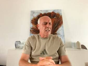Mario Basler hat sich bei WM Aktuell zu Leroy Sané geäußert. Der SPORT1-Experte leistet zwar etwas Abbitte, kritisiert aber auch die Entscheidung, den Offensivspieler überhaupt mitgenommen zu haben. 