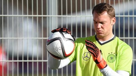 Manuel Neuer will die Atmosphäre in Paris  schnuppern