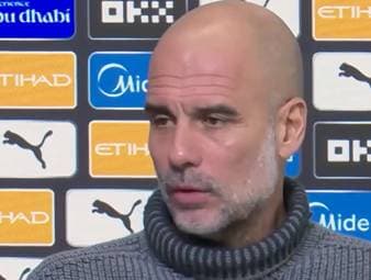 Beim FC Chelsea und Manchester United mussten innerhalb kurzer Zeit zwei Spitzentrainer in der Premier League ihren Posten räumen. City-Coach Pep Guardiola bemängelt das kurzfristige Handeln in der Fußballbranche.