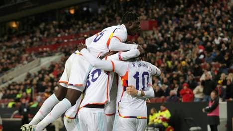 Die Belgier bejubeln den Sieg im Testspiel