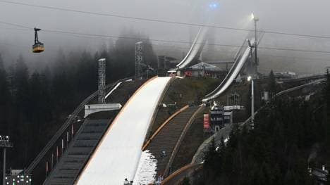 Die Vierschanzentournee findet erstmals ohne Zuschauer statt