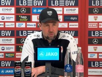 Deniz Undav bestimmt in Bezug auf die Nationalmannschaft die Schlagzeilen. Stuttgart-Trainer Sebastian Hoeneß will nicht an der Debatte teilnehmen - und sagt dann doch etwas über seinen Stürmer.