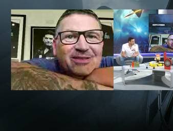 Basti Schwele und Robert Marijanovic präsentieren die Darts Stories der WM 2016