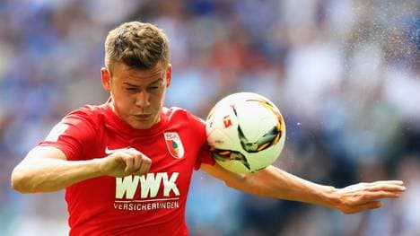 FC Schalke 04 v FC Augsburg - Bundesliga