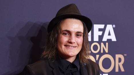 Nadine Angerer fordert eine bessere Bezahlung für Frauen