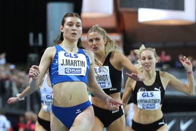 17-Jährige stiehlt Alica Schmidt die Show