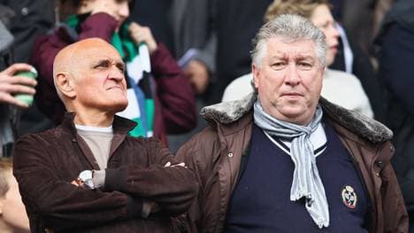 Dieter Schatzschneider (r.) stürmte von 1978 bis 1982 für Hannover 96