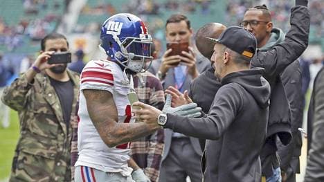 Franck Ribery kümmerte sich schon vor dem Kick-off um ein Selfie mit Giants-Paradiesvogel Odell Beckham