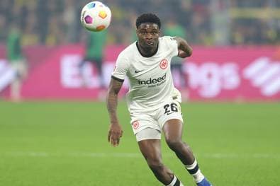 Frankfurt verleiht Dina Ebimbe