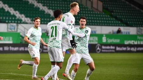 Fürth feiert den Siegtreffer durch Havard Nielsen