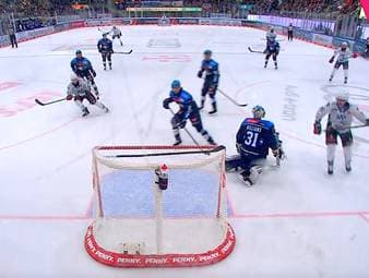 Die Highlights der Partie ERC Ingolstadt - Adler Mannheim aus der DEL im Video.
