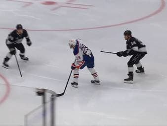 Die Edmonton Oilers um Leon Draisaitl gewinnen haushoch gegen den Los Angeles Kings. Der Deutsche verbucht dabei 4 Scorerpunkte.
