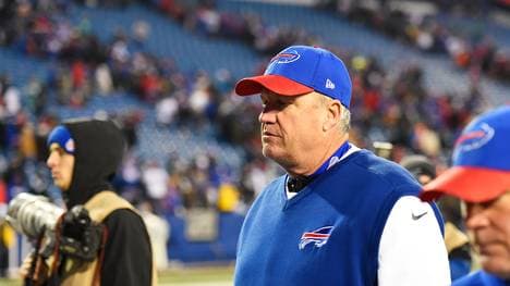 Miami Dolphins v Buffalo Bills