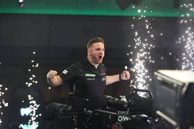 Legende chancenlos! Mega-Merk marschiert