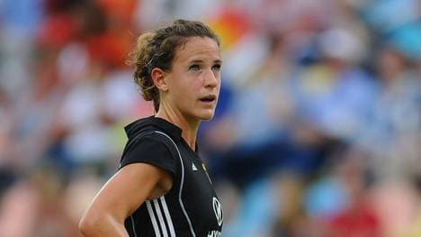 England v Germany - Women's EuroHockey 2011