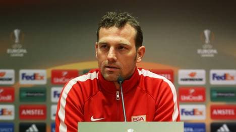 FC Augsburg Training Session & Press Conference