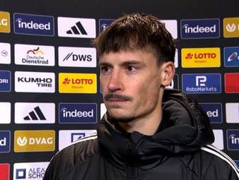 Robin Koch reagiert nach der 3:1-Pleite gegen Bayer Leverkusen auf die Kritik an seiner Mannschaft und ordnet die strittige Elfmeter-Szene ein.