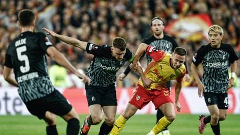 Eggestein (M.) führte den SC als Kapitän aufs Feld