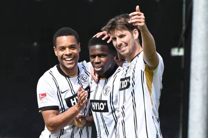 Düsseldorf gegen Elversberg heute live