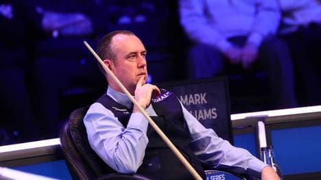 Mark Williams of Wales reacts during the 1st round match against Mark Selby of England on day one of the 2020 Coral Players Championship at the Southport Waterfront on February 25, 2020 in Southport, England. PUBLICATIONxINxGERxSUIxAUTxHUNxONLY Copyright: xVCGx CFP111272445732