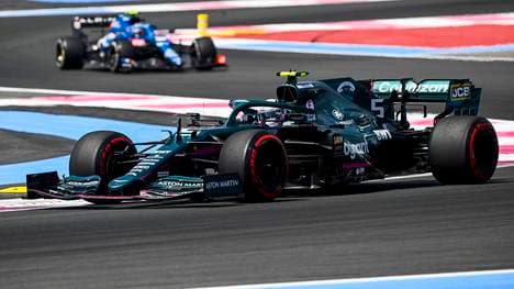 Sebastian Vettel landete beim ersten Training in Frankreich in der Mauer