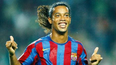 DIe Ronaldinho SBC ist ähnlich schwer zu kriegen wie die der niederländische Legende Ruud Gullit 