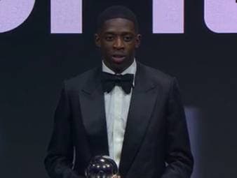 Ousmane Dembélé zeigt sich nach seiner Auszeichnung zum FIFA-Weltfußballer dankbar. Er hebt die Rolle seiner Mannschaft, seiner Familie und des gesamten PSG-Umfelds hervor, das eine außergewöhnliche Saison möglich machte.