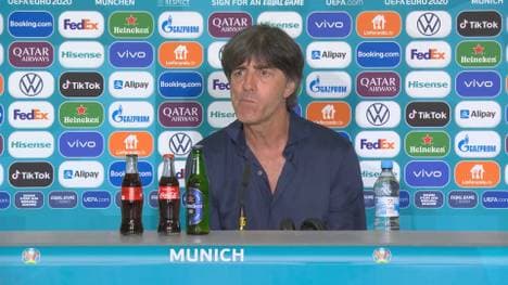 Joachim Löw wird nach 15 Jahren das Amt des Bundestrainers an Hansi Flick weiterreichen